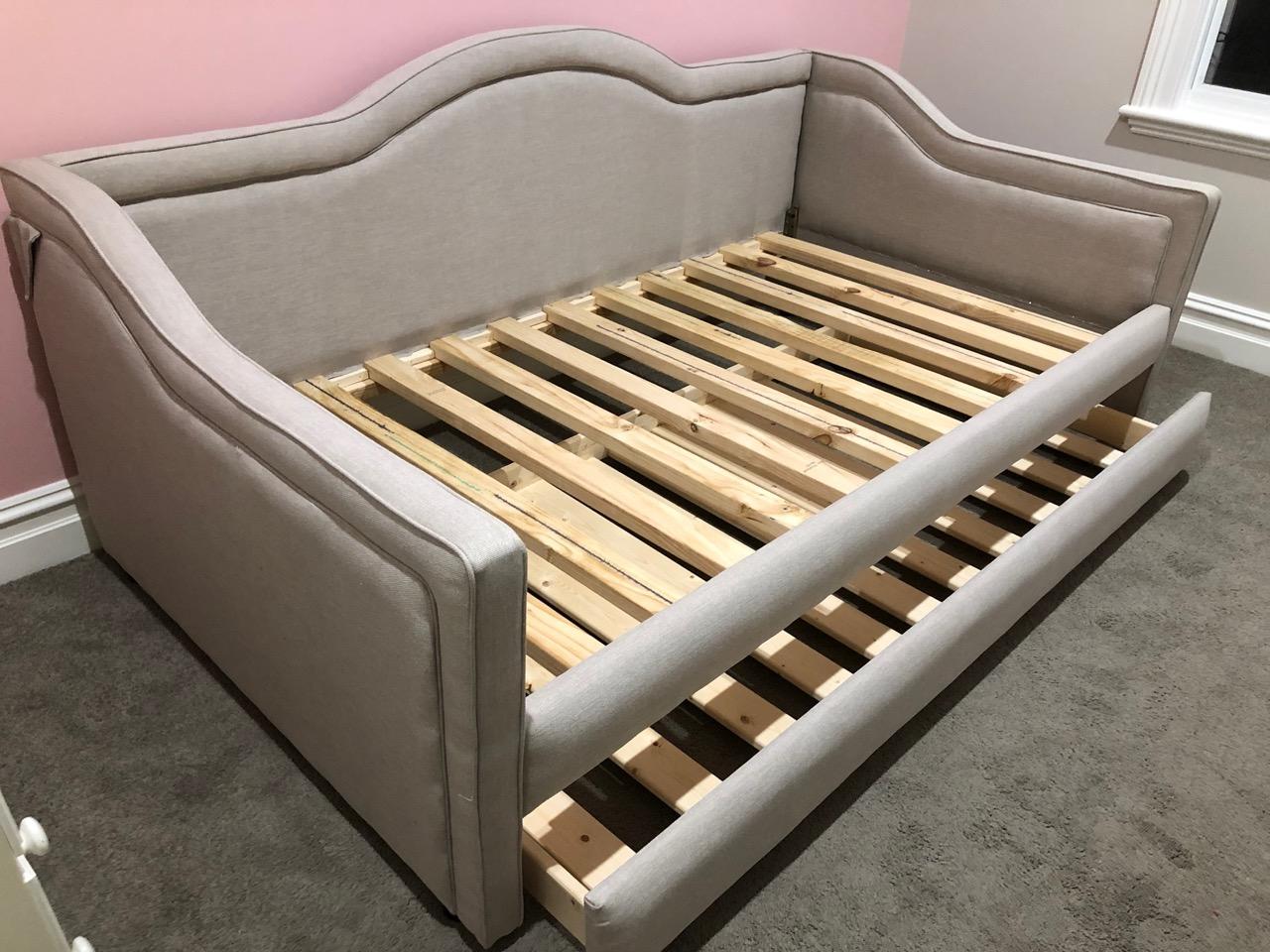 CUSTOM MADE LOUNGE - FROM THE GROUND UP - Leisure Lounges