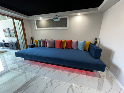 Deluxe Dreamcoat daybed - 3400mm X 1800mm L/H arm + R/H back - Leisure Lounges