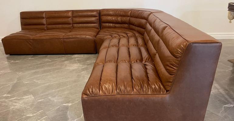 Help choosing a quality leather - Leisure Lounges