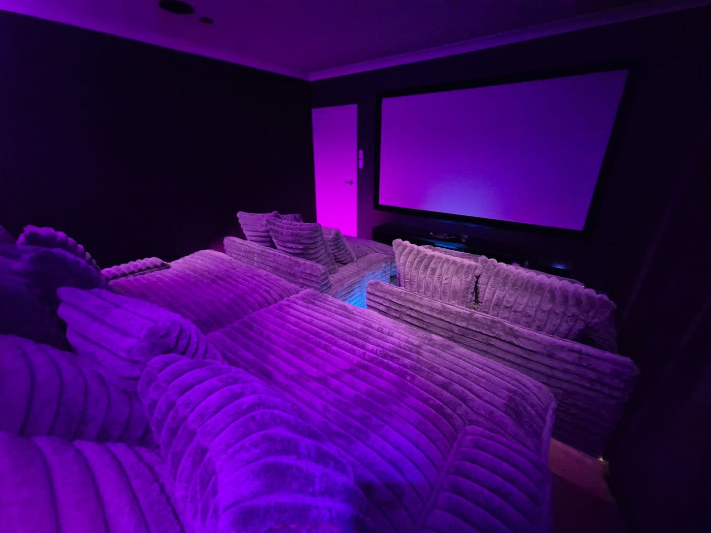 THE TED THEATRE ROOM COMBO - Leisure Lounges