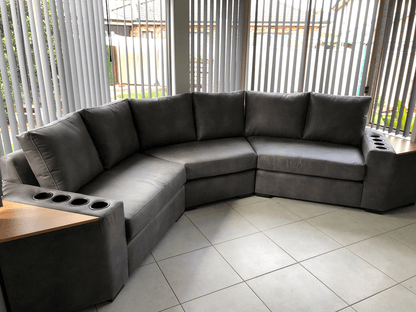 CUSTOM BAY WINDOW LOUNGES - Leisure Lounges