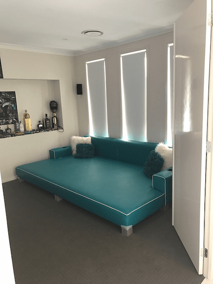 CUSTOM MADE DREAMCOAT THEATRE DAYBED - Leisure Lounges