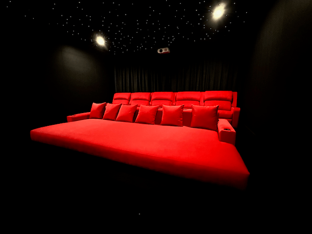 CUSTOM MADE DREAMCOAT THEATRE DAYBED - Leisure Lounges