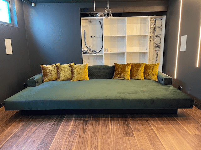 CUSTOM MADE DREAMCOAT THEATRE DAYBED - Leisure Lounges