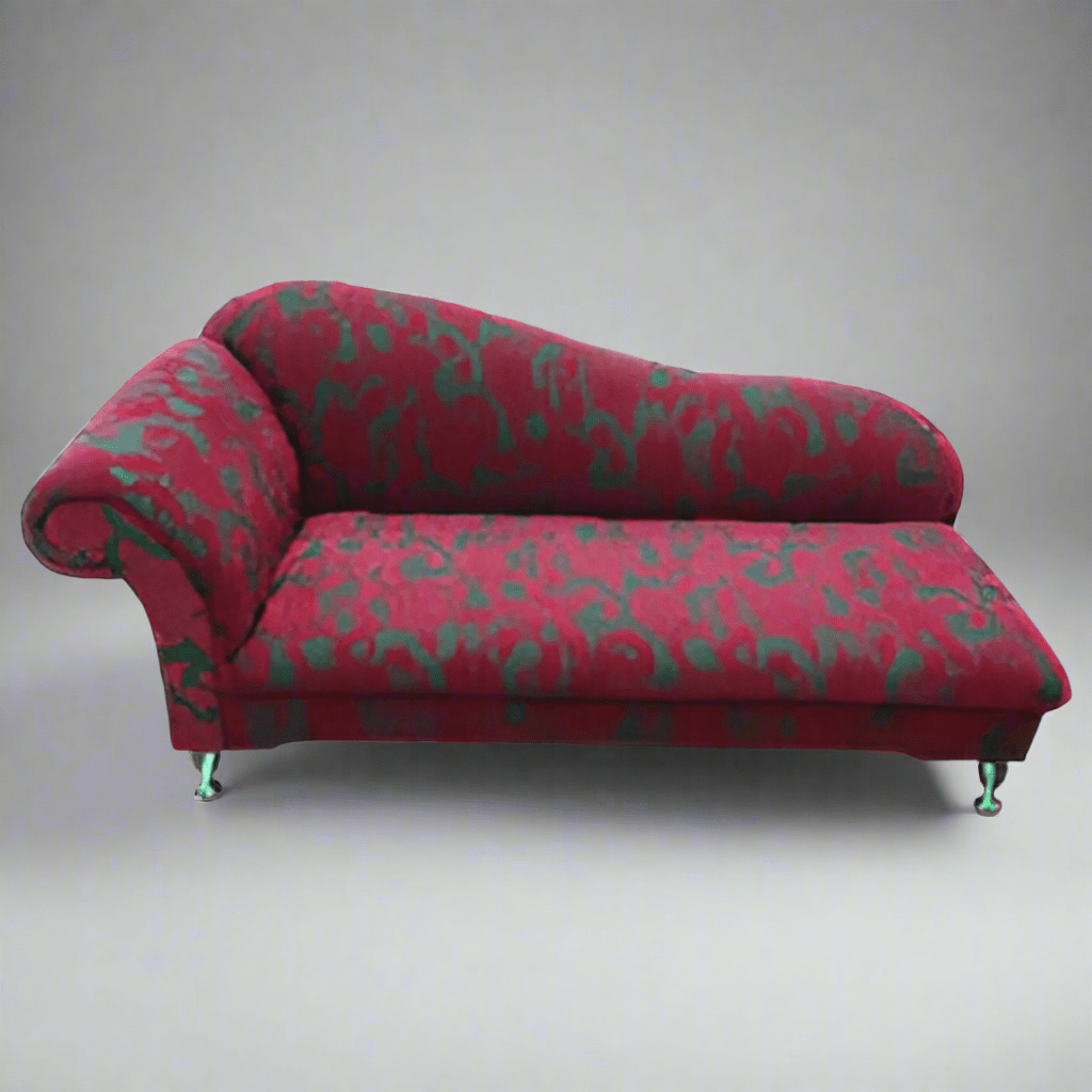 VICTORIA CHAISE LOUNGE - Leisure Lounges